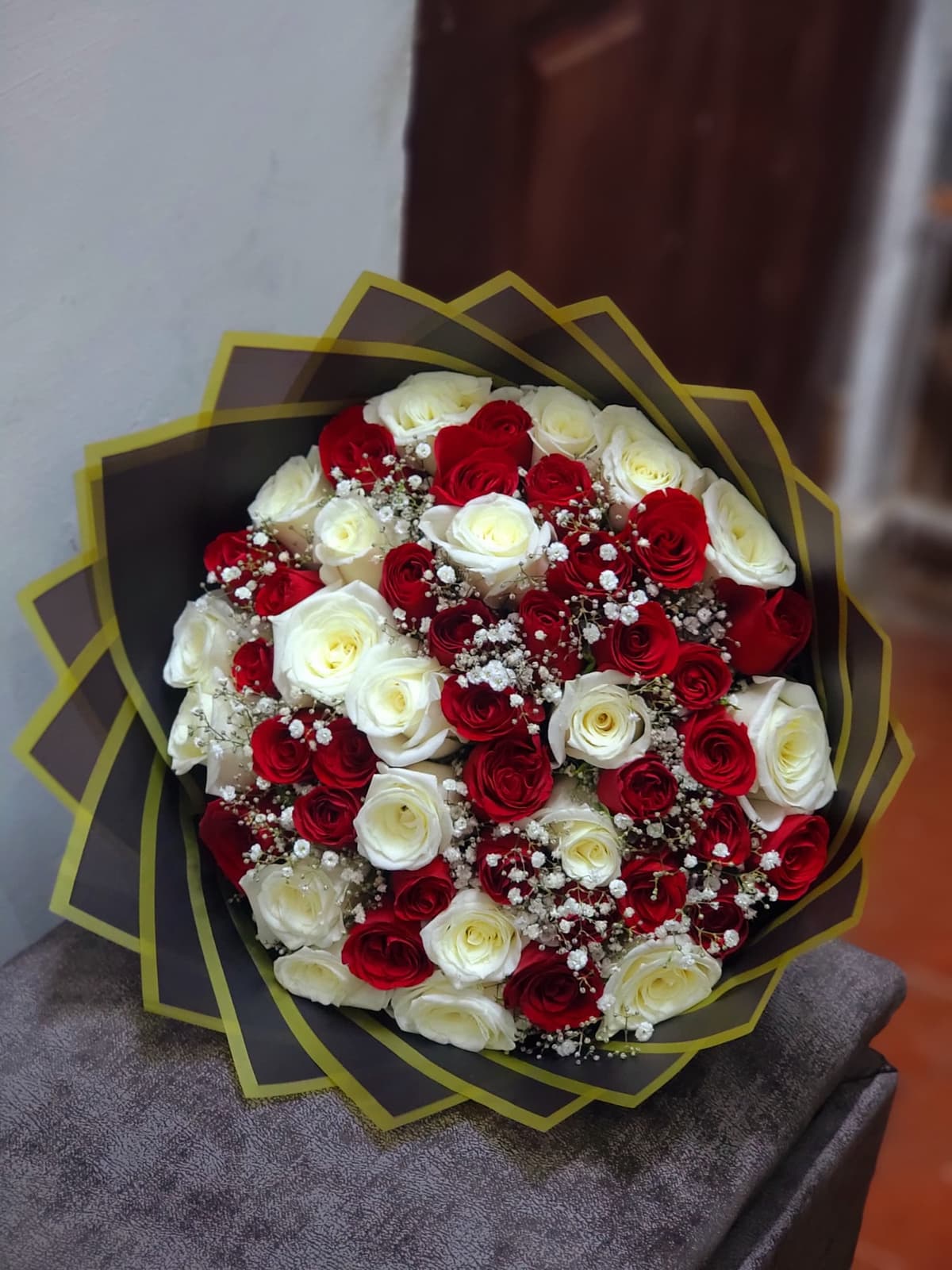 Vintage Blooms - Premium flower delivery Nairobi CBD, Westlands, Karen | Whispers Floral Gifts