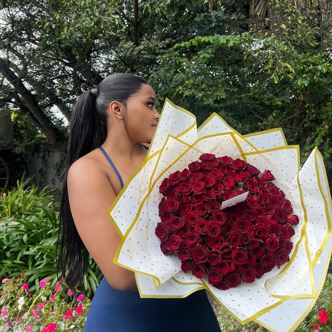 100 Reasons Roses - Premium flower delivery Nairobi CBD, Westlands, Karen | Whispers Floral Gifts